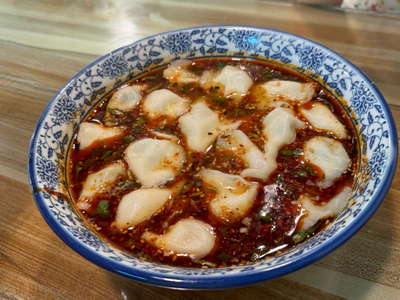 酸汤水饺